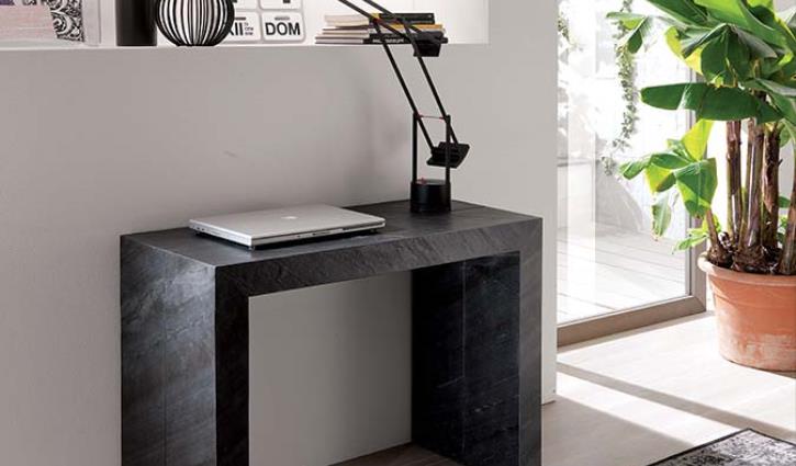 GLASS CONSOLE